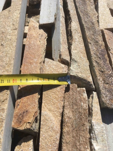 Горбушка златолит золотистый для облицовки купить в Красновишерске