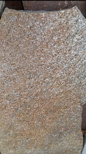 Плитняк златолит серебристый для цоколя, отмостки купить в Красновишерске