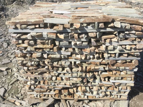 Горбушка златолит золотистый для облицовки купить в Красновишерске