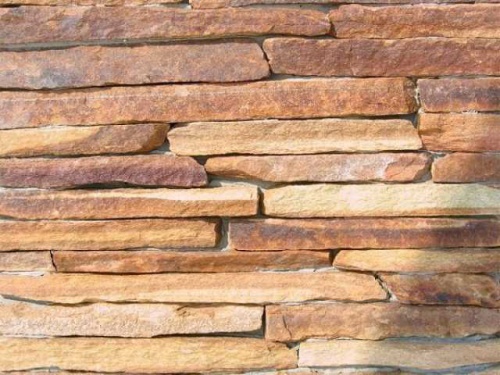 Горбушка златолит золотистый для облицовки купить в Красновишерске