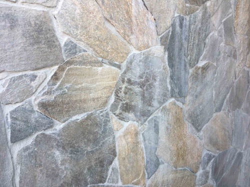 Плитняк златолит Уральский  для фасада купить в Красновишерске