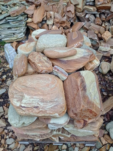 Златолит жёлтый, жёлто-зелёный глыбки и валуны для ланшафтного дизайна купить в Красновишерске